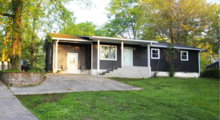 블루 스프링 (KY) Updated cottage, Screened Patio, Near Lake Barkley 4성급 숙소 객실