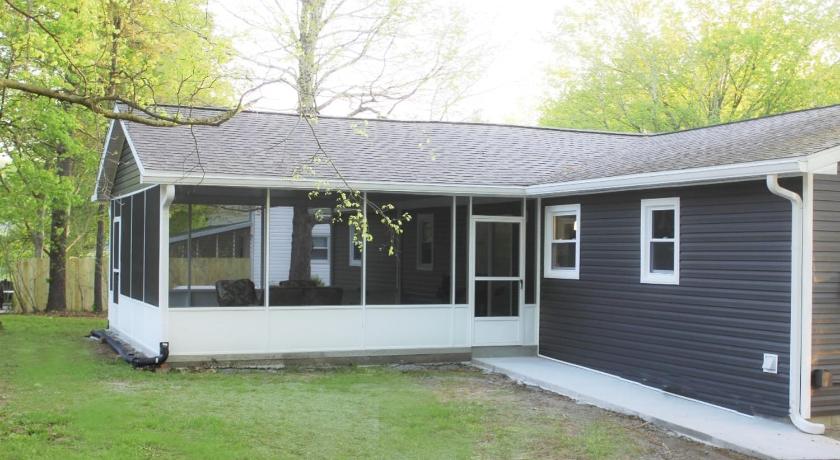 블루 스프링 (KY) Updated cottage, Screened Patio, Near Lake Barkley 4성급 숙소 외관