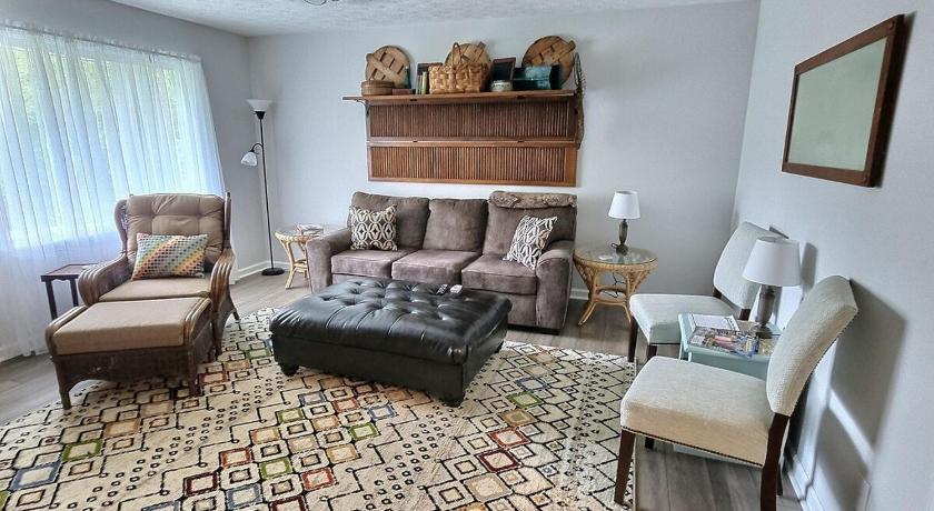 블루 스프링 (KY) Updated cottage, Screened Patio, Near Lake Barkley 4성급 숙소 스위트룸