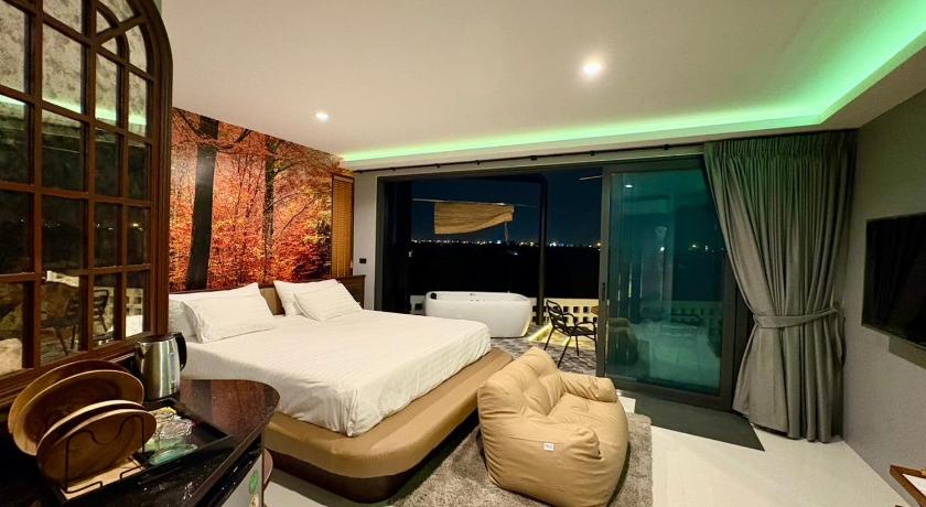 Image of Deluxe Family Suite 3
