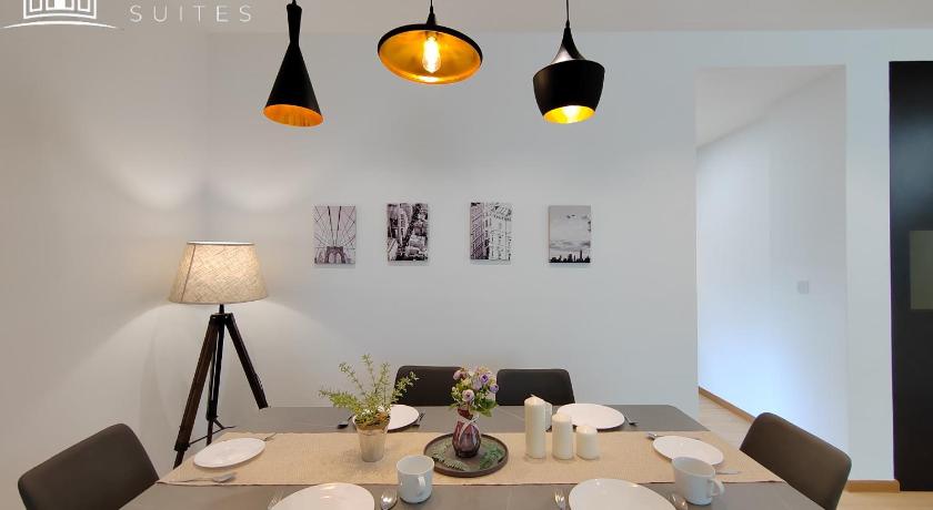 Prima Meru Premium Suites by IWH - image 13