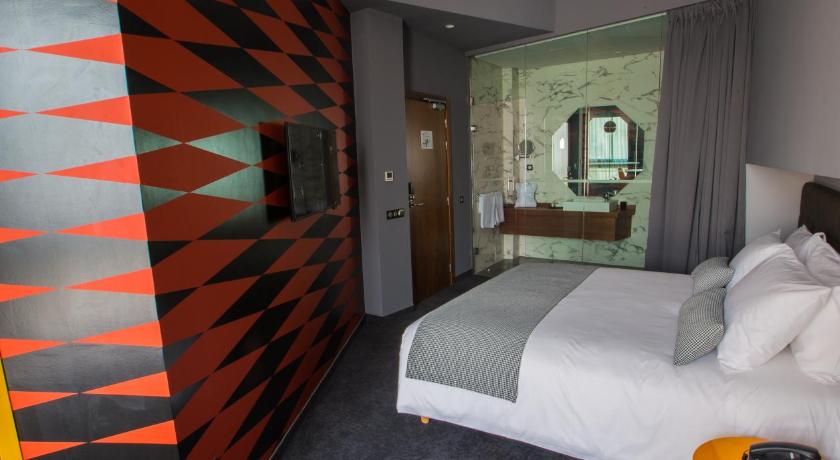 Image of Junior Suite 12