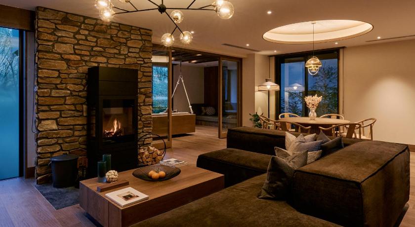 가루이자와 Glamdy style hotel suite 山ノ麓 5성급 숙소 로비