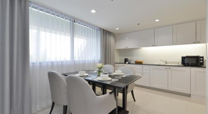 Image of One Bedroom Suite 6