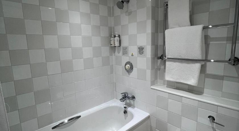 Image of 2 Single Standard 12