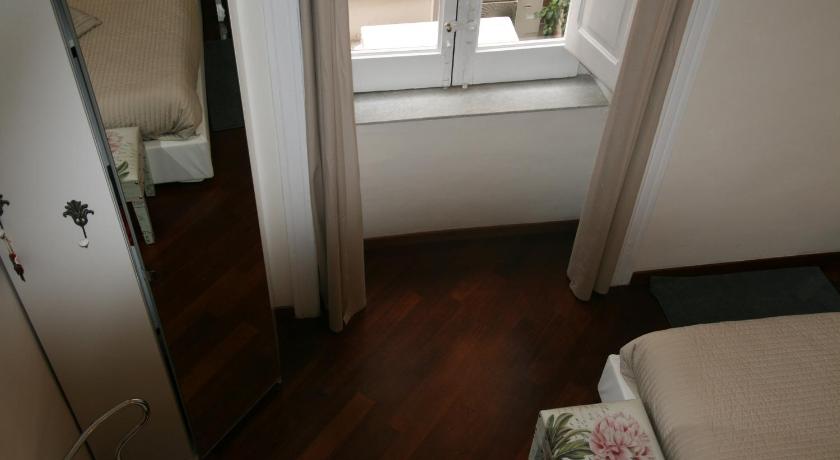 Image of One-Bedroom Apartment - Separate Building 8