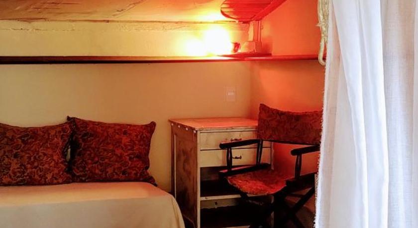 Image of Suite with City View 3