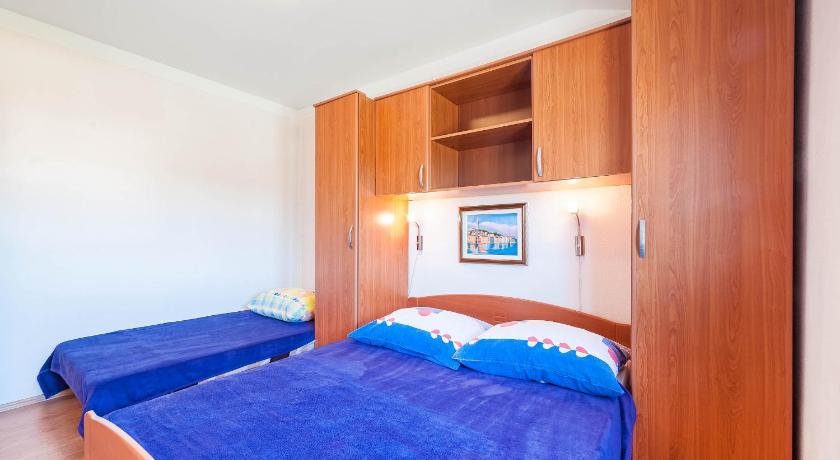Apartments Maras photo