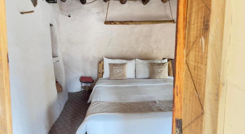 Image of Family Suite with Balcony 6