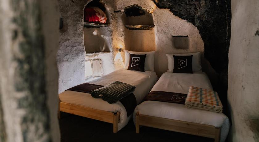 Image of Superior King Suite 5