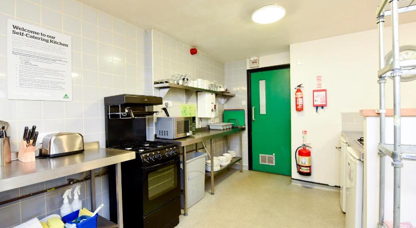 Image of Quadruple Room with Shared Bathroom 4