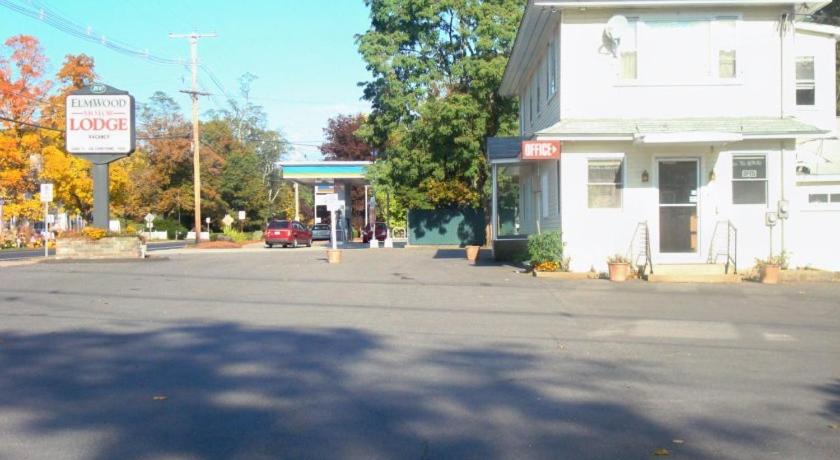 Elmwood Motor Lodge — Hotel in Boscawen (NH)