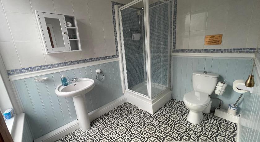 Image of Extra Large Double Room with Garden View 2