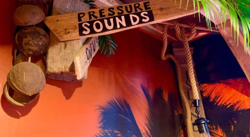 Image of Pressure Sounds Single Room 9