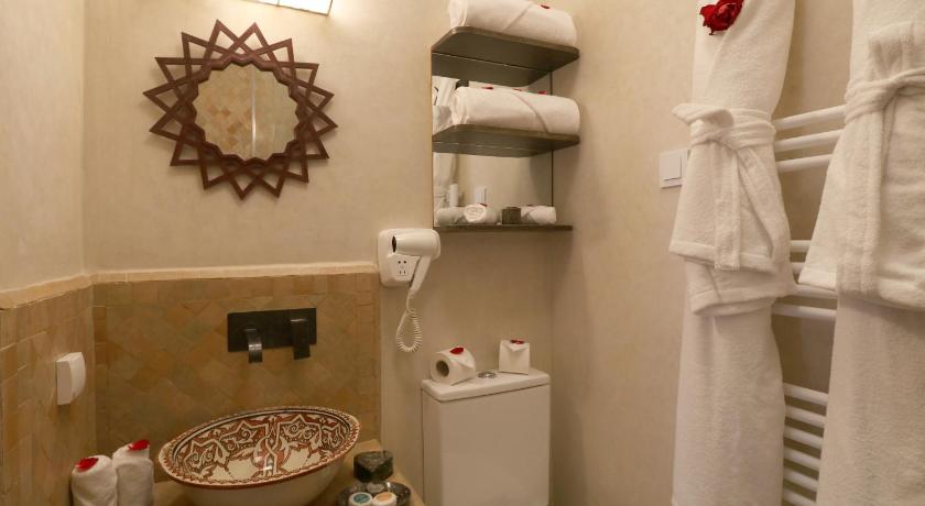 Image of Superior Triple Room 4