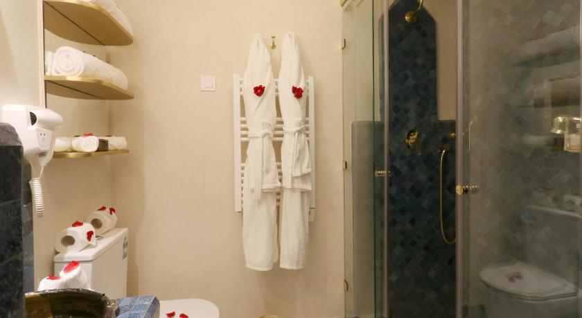 Image of Superior Triple Room 2