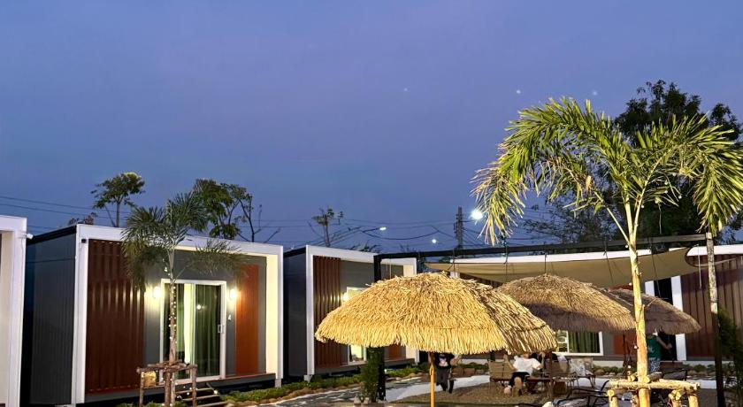 D Glamor Hotel Phutthamonthon Sai 1 Southern Bus Terminal Bangkok - image 9