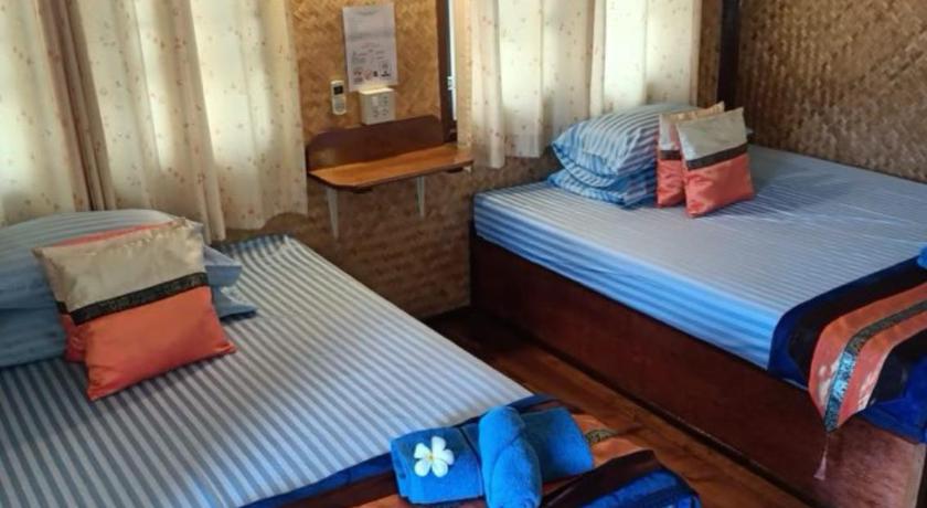 Image of Quadruple Room with Terrace 5