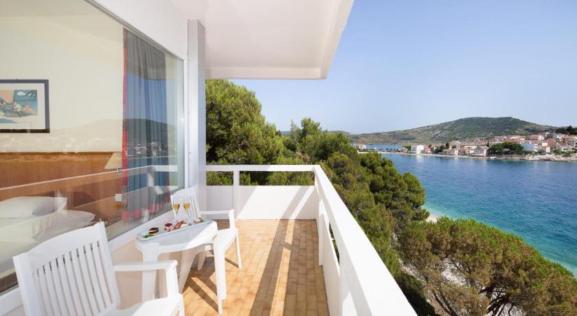 Hotel Zora Pavilions - image 5