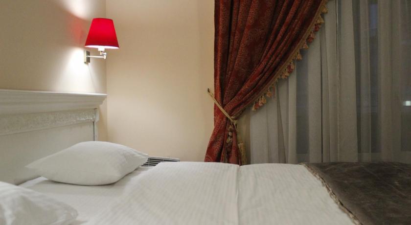 รูปของห้องสวีทมีระเบียง (Suite with Balcony) 7