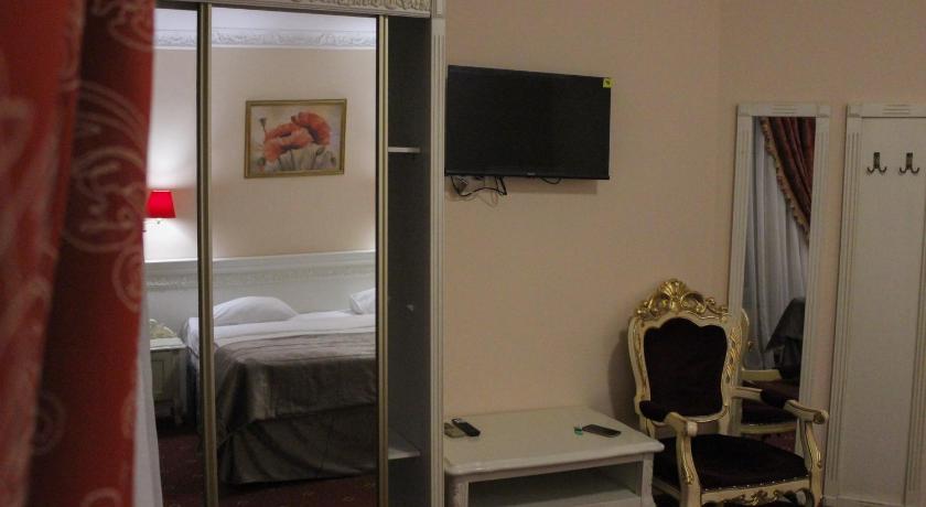 รูปของห้องสวีทมีระเบียง (Suite with Balcony) 11