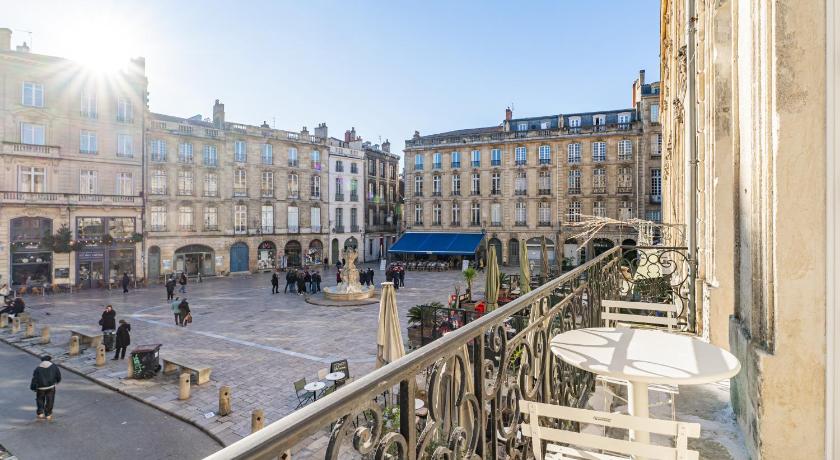 Elegant appartement Place du Parlement pour 4 personnes