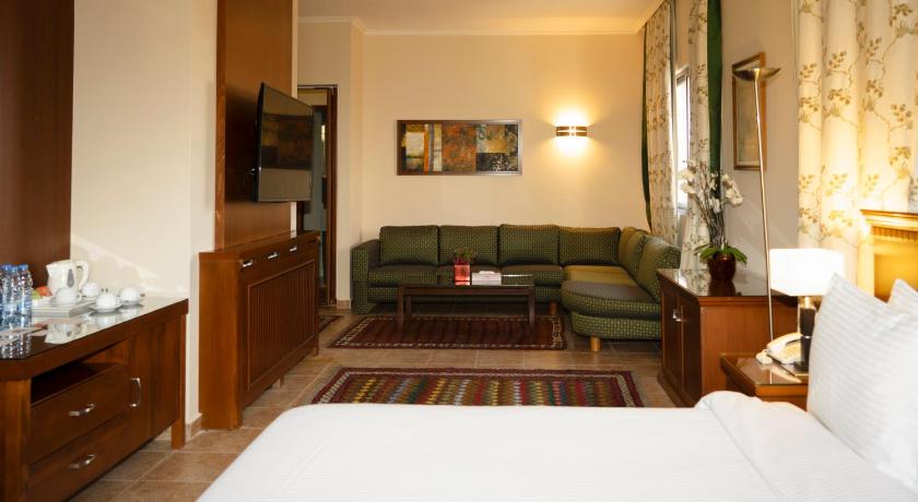 Image of Executive Suite 0