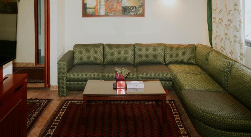 Image of Executive Suite 3