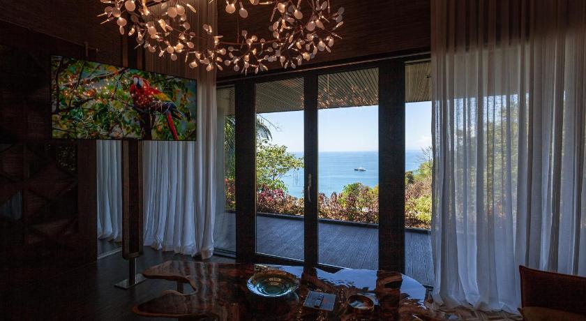 Image of Honeymoon Grand Pool Villa 8