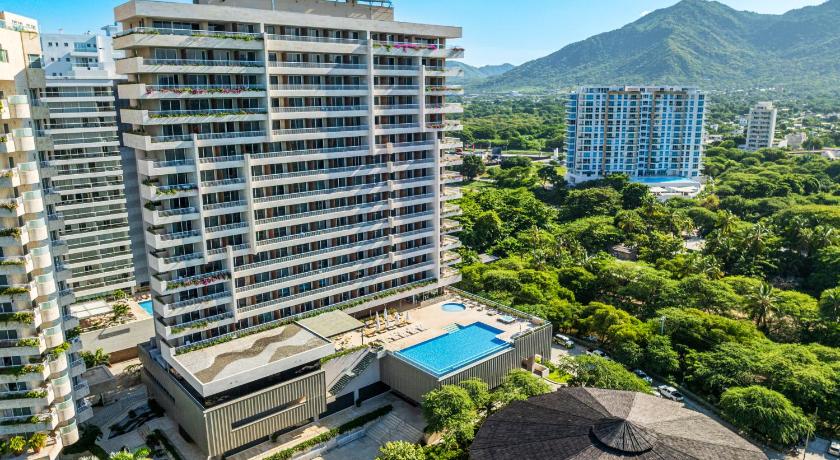 Photo of Hotel Irotama Lago - Agoda Discount Booking