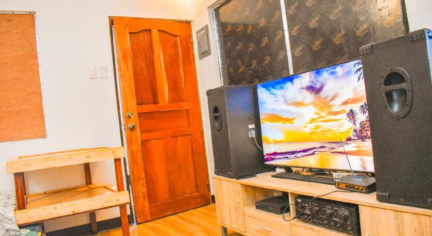 Image of Double Room with Private Bathroom 1