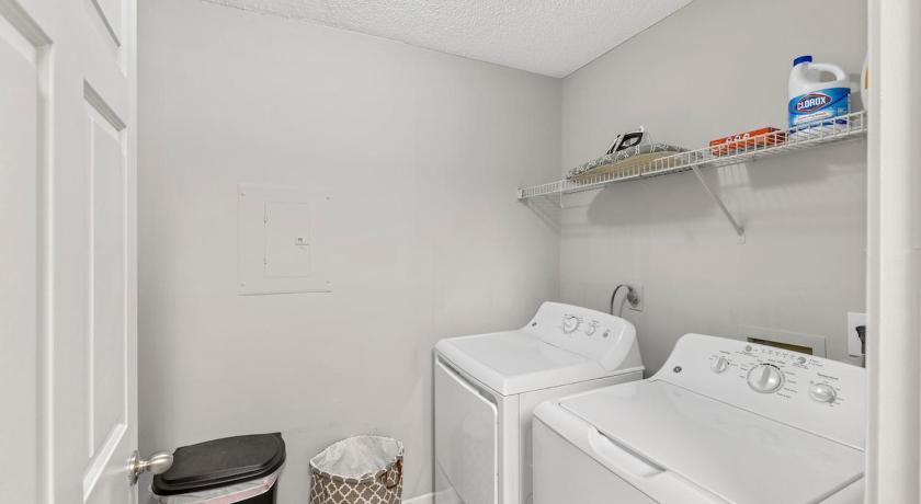Athens (GA) Cozy 2BR Athens Retreat Near UGA and Downtown 3-Star Accommodation view