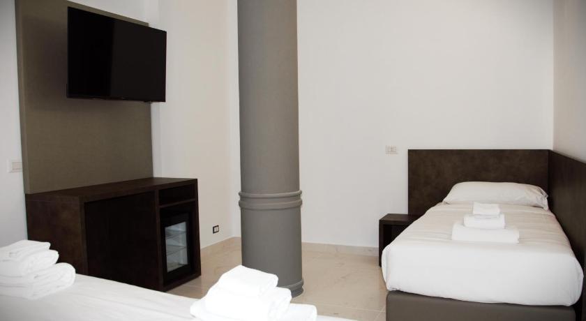 ローマ Domus Dea Roma by Trinita 4つ星 ホテル ロビー