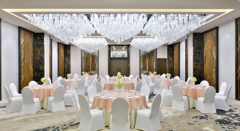 Sheraton Colombo Hotel - image 12