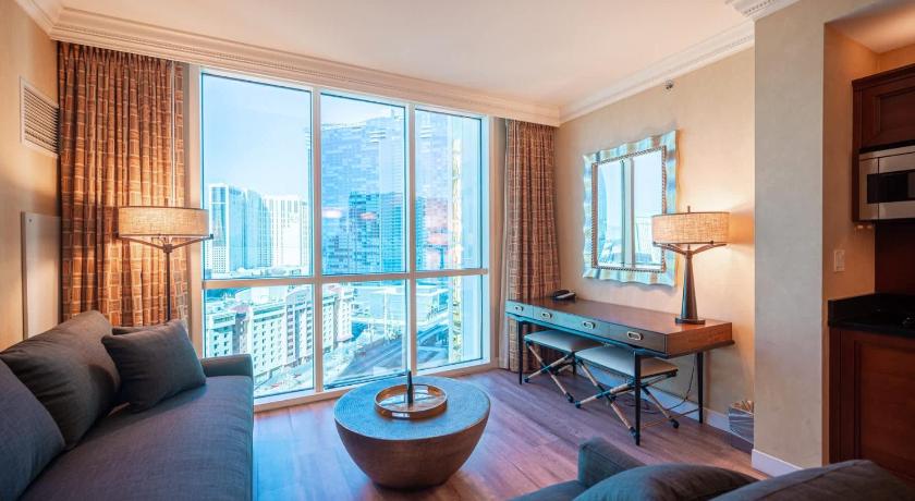 라스베이거스 / 라스베가스 (NV) No Resort Fee Strip View Suite + Free Valet+ Pool 4성급 숙소 스위트룸