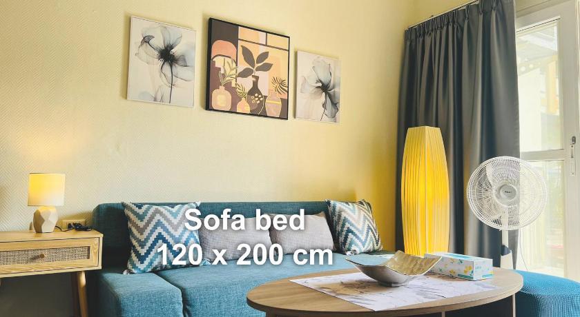 Image of Deluxe One-Bedroom Apartment with Pool View - 108 8