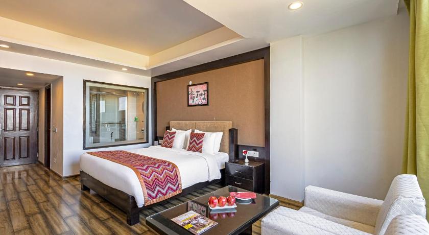 Image of Valley View Room 5