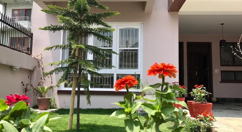 Queens' Garden Apartment & Vacation Home — Kathmandu (4)