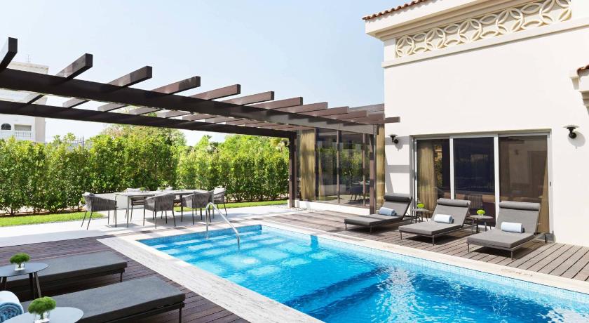 The Ritz-Carlton Abu Dhabi Grand Canal - image 2