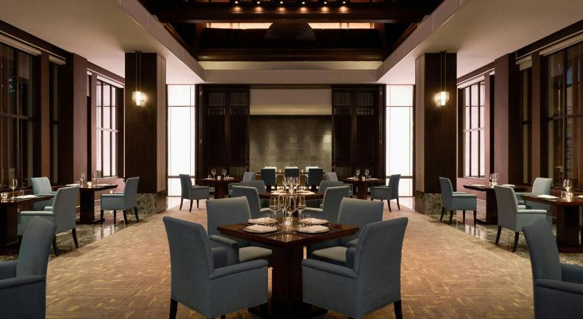 ハノイ Sheraton Hanoi Hotel 5つ星 ホテル 施設