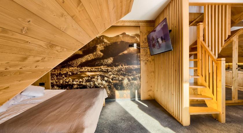 ザコパネ Apartamenty Willa Kamila Zakopane z Jacuzzi 4つ星 ゲストハウス ロビー