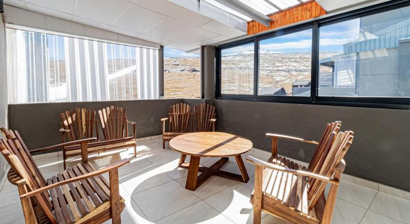 ブタブタ Highland Haven 4つ星 シングルルーム レストラン