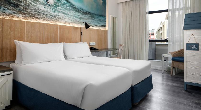 Image of Standard Twin Room 0