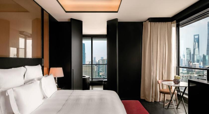 Image of Deluxe Bund View Suite 0