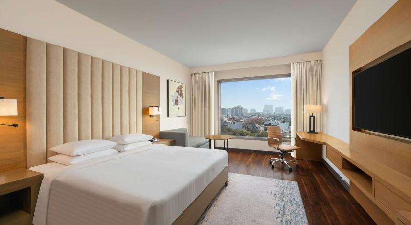 Courtyard by Marriott Gurugram Downtown - image 40