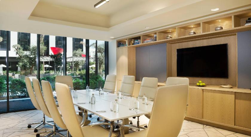 La Ville Hotel & Suites CITY WALK Dubai Autograph Collection - image 13