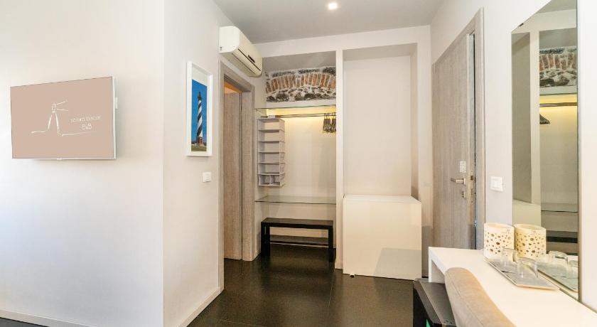 Фото: Двухместный номер с 1 кроватью и собственной ванной комнатой (Double room with private bathroom) 17