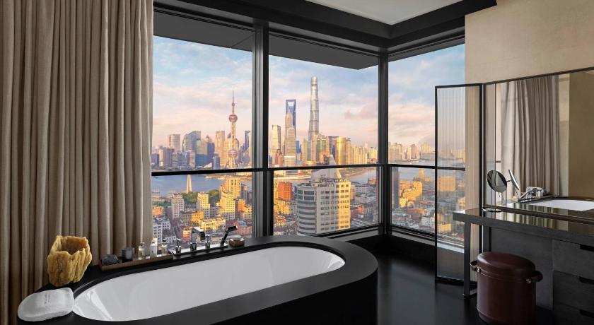 Image of Deluxe Bund View Suite 2