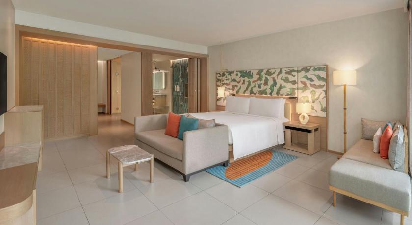 Image of 2 Bedroom Larger Suite, Bedroom 1: 1 King, Bedroom 2: 2 Double, Private pool 5