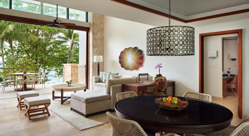 West Beach Rooftop, 1 Bedroom Suite, 1 King, Sofa bed, Beachfront, Balcony, Private pool fotója 4